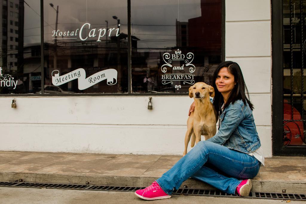Hostal Capri Quito Bagian luar foto