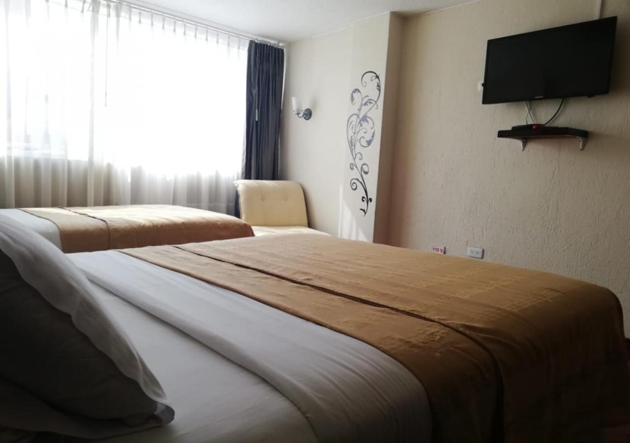 Hostal Capri Quito Bagian luar foto